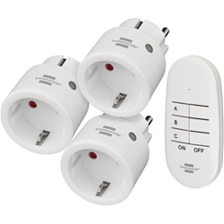 Brennenstuhl Comfort-Line Funksteckdosen-Set Mini 3+1, 3er Funkschalt-Set (Innenbereich, mit Handsender und erhöhtem Berührungsschutz) weiß Nr. 1507070