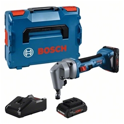 Bosch Akku-Nager GNA 18V-16 E, 2 x Akku ProCORE18V 4.0Ah, Ladegerät und L-BOXX Nr. 0601529601
