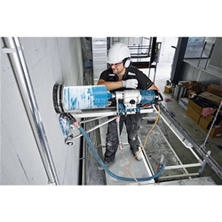 Bosch Diamantbohrkrone Standard for Concrete 1 1/4-Zoll UNC, Ø: 42mm, Arbeitslänge: 400mm, Segmente: 4, Segmenthöhe: 10mm Nr. 2608601735