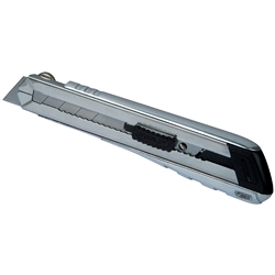 Stanley Messer FatMax XL Cutter 25mm Länge 210mm 4 Ersatzklingen Metallkorpus Nr. 0-10-820