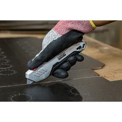 Stanley FatMax Metall Sicherheitsmesser mit Zangengriff, vollautomatischem Klingeneinzug und gummiertem Komfortgriff Nr. FMHT10370-0
