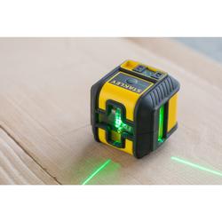 Stanley Kompakter Linien-Laser Cross90 mit grüner Diode, horizontaler und vertikaler Linie mit zusätzlicher vertikaler Linie Nr. STHT77592-1