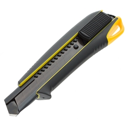 Driver Cutter 18 mm 3 Razar black Klingen Auto Lock Nr. DC560YB (Tajima)