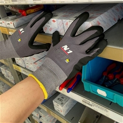 N1 Montagehandschuh Nylon, grau/schwarz, touch®, Cat. 2, EN 388-4121X , 15 Gauge, Spandex Beschichtung 100% Nitril Handfläche